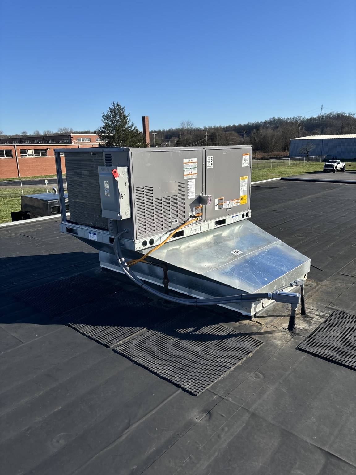 Commercial rooftop HVAC equipment